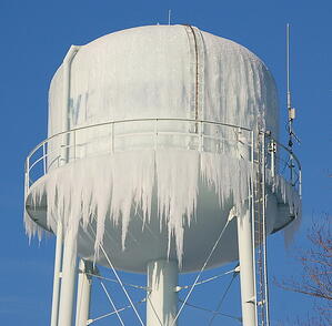 ice prevention in storage tanks